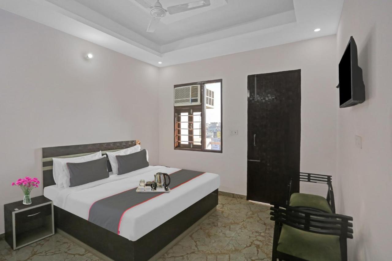 Hotel Collection O The Royal Fern Farrukhnagar Exterior foto