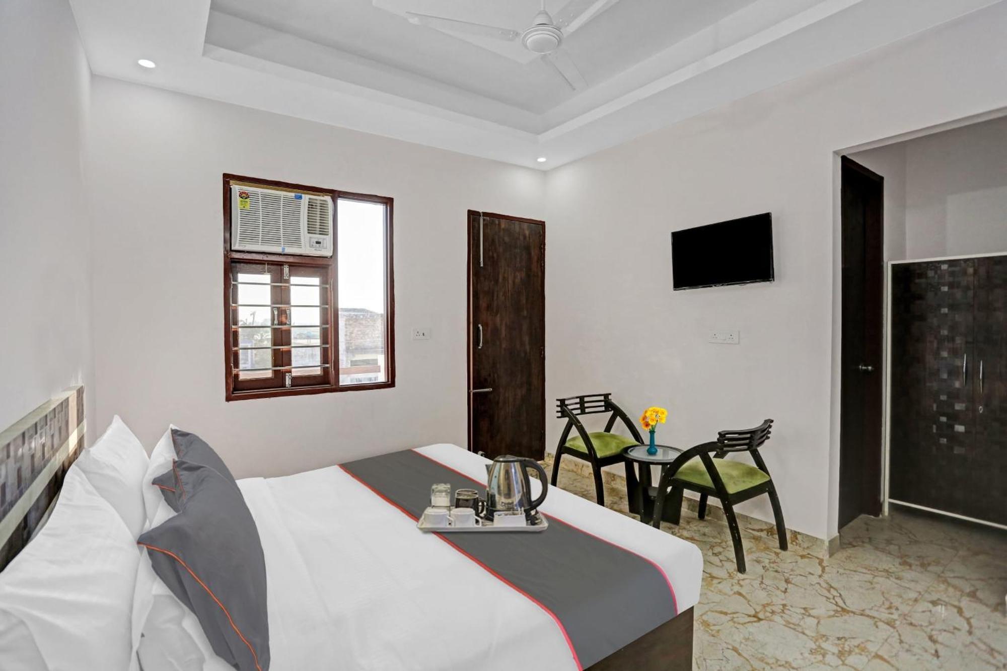 Hotel Collection O The Royal Fern Farrukhnagar Exterior foto